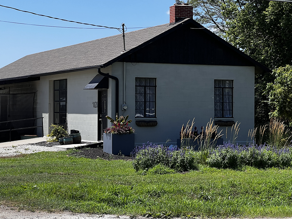 Red Barn Schoolhouse